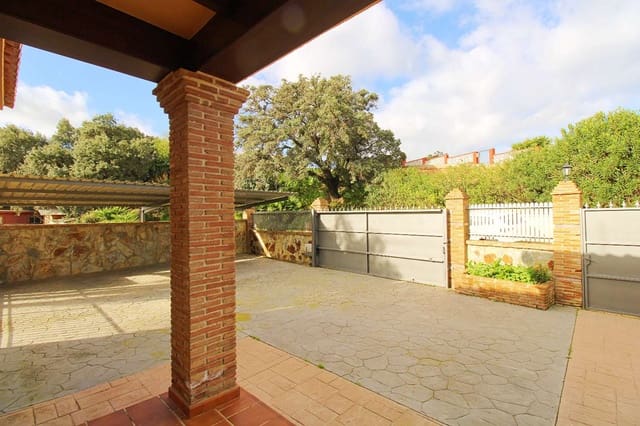 5 slaapkamer Villa te huur in Alhaurín de la Torre met zwembad - € 4.200 (Ref: 9594601)