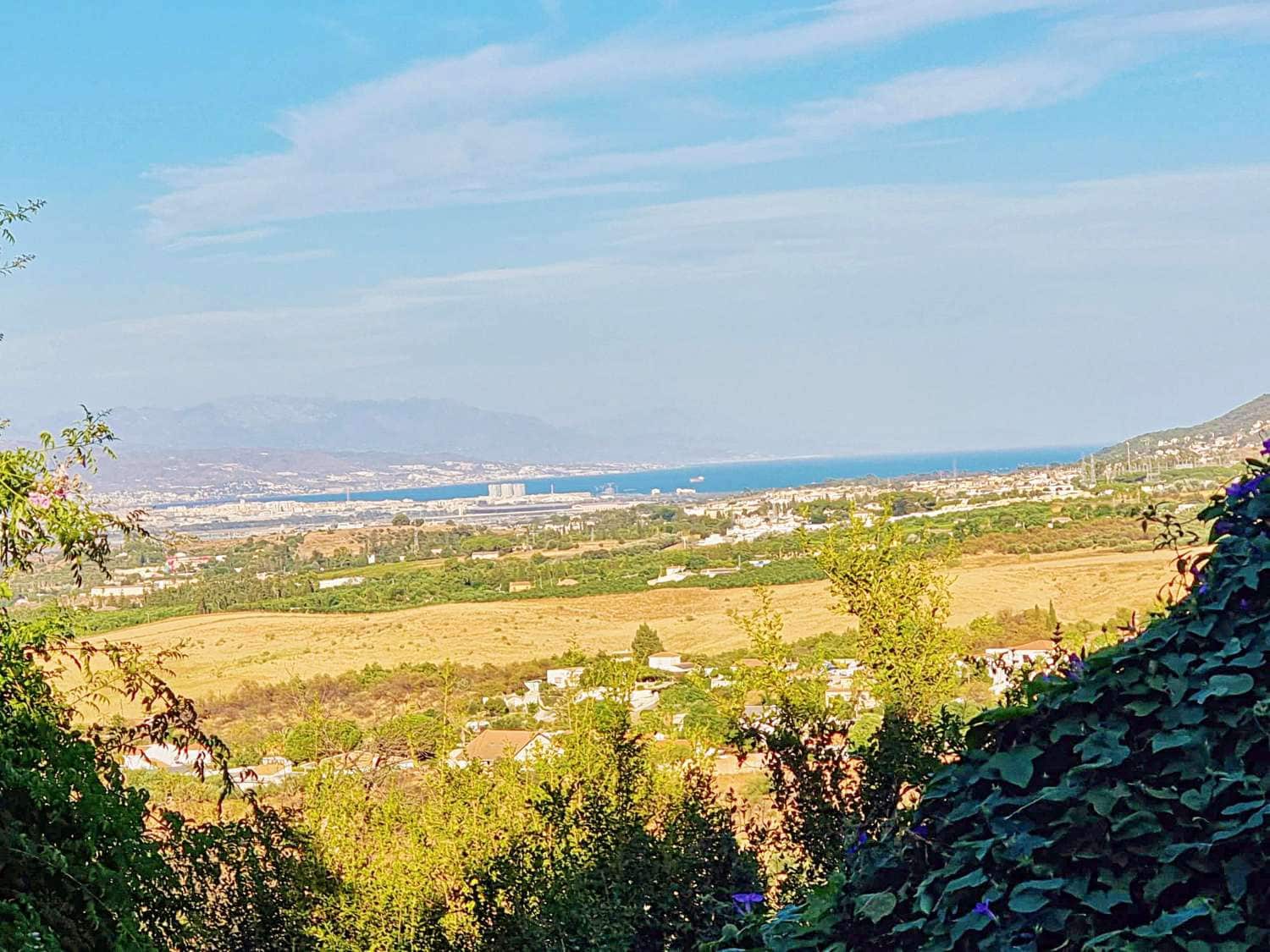 5 slaapkamer Villa te huur in Alhaurin de la Torre met zwembad - € 4.200 (Ref: 9594601)