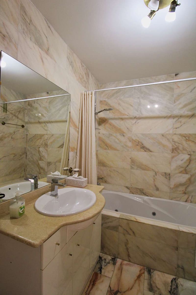 2 quarto Apartamento para arrendar em Mijas com piscina garagem - 1 800 € (Ref: 9607162)