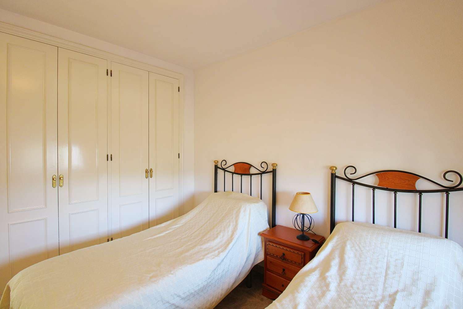 2 quarto Apartamento para arrendar em Mijas com piscina garagem - 1 800 € (Ref: 9607162)