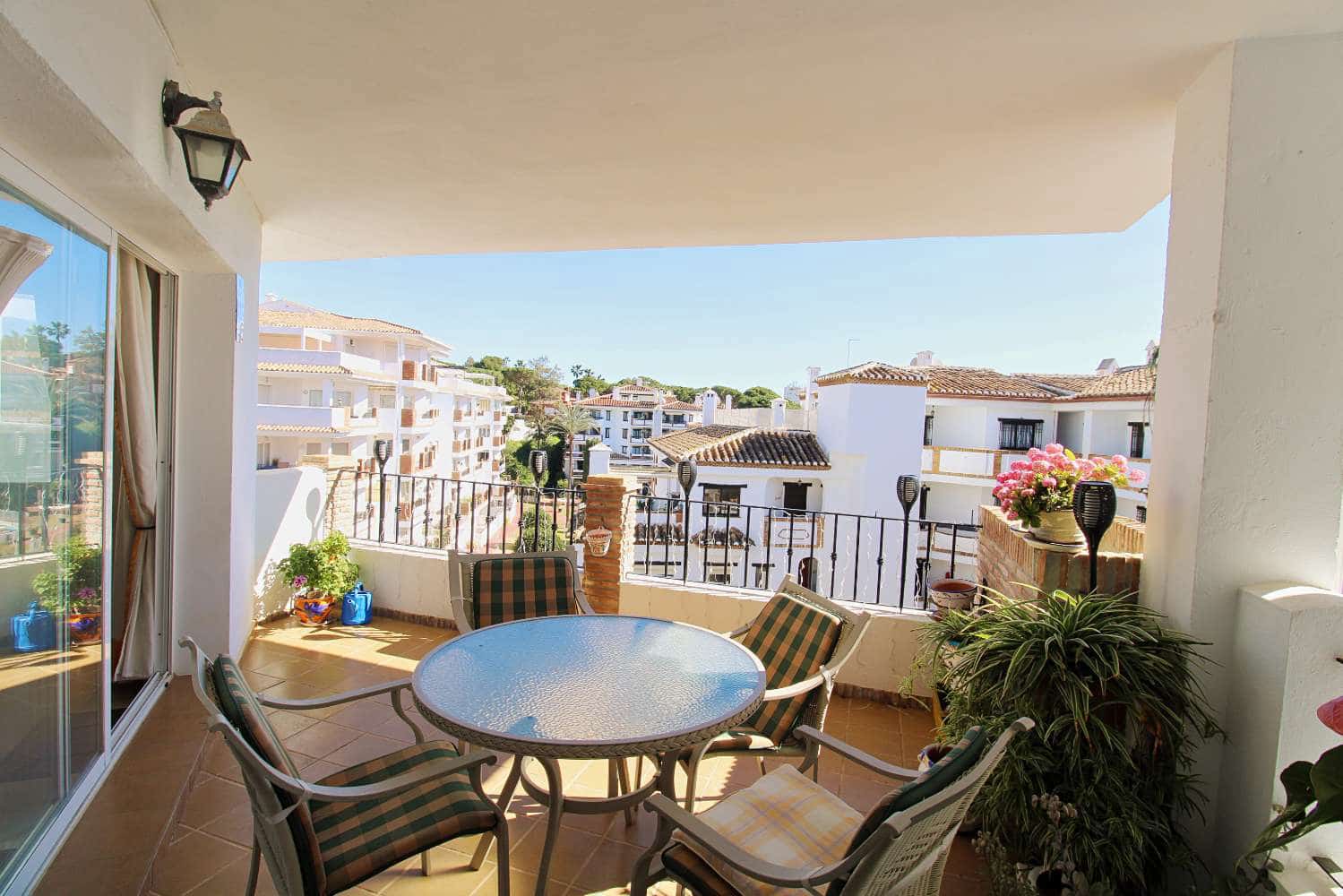 2 quarto Apartamento para arrendar em Mijas com piscina garagem - 1 800 € (Ref: 9607162)
