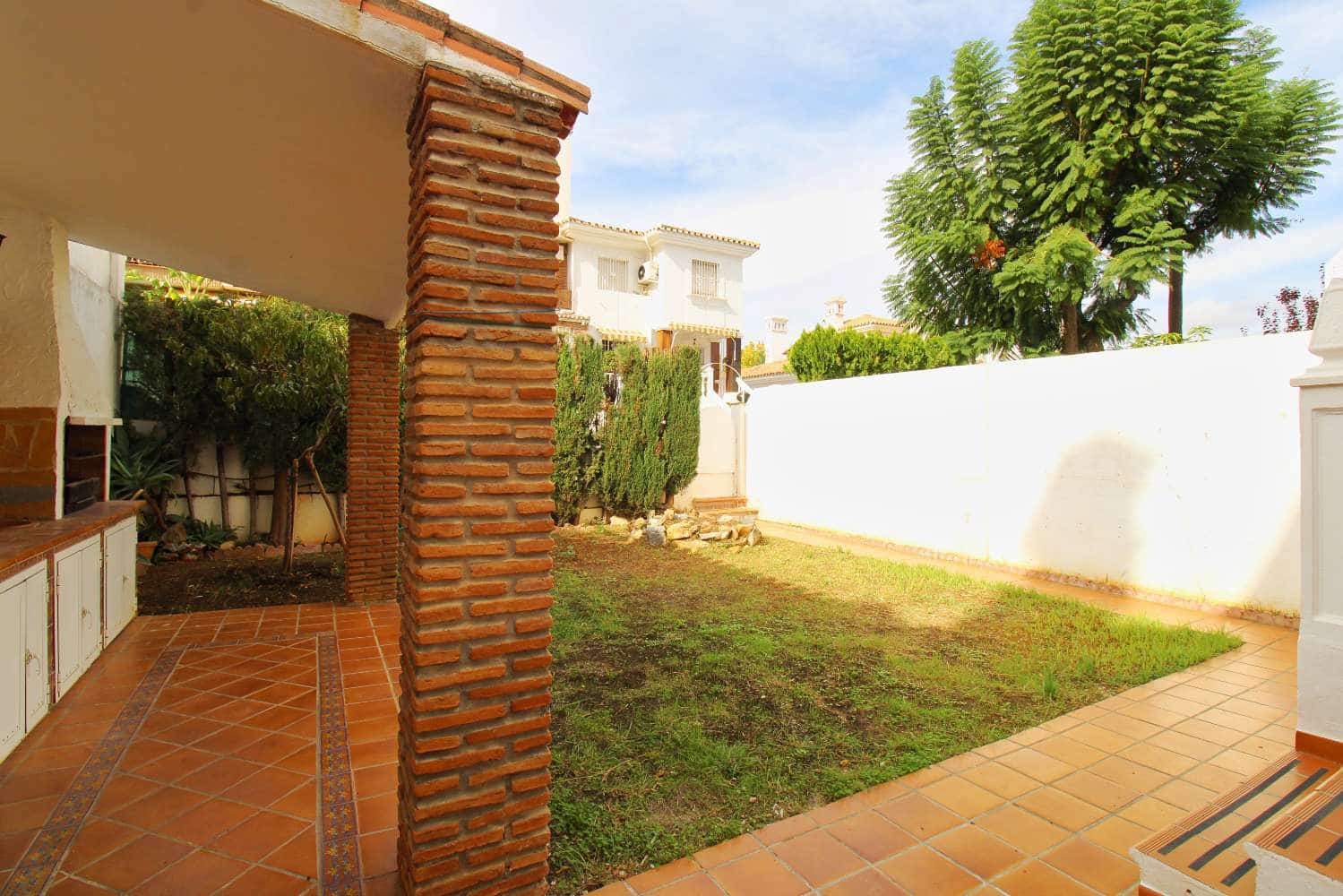 3 camera da letto Villetta Bifamiliare da affittare in Alhaurin de la Torre con piscina garage - 1.600 € (Rif: 9636410)