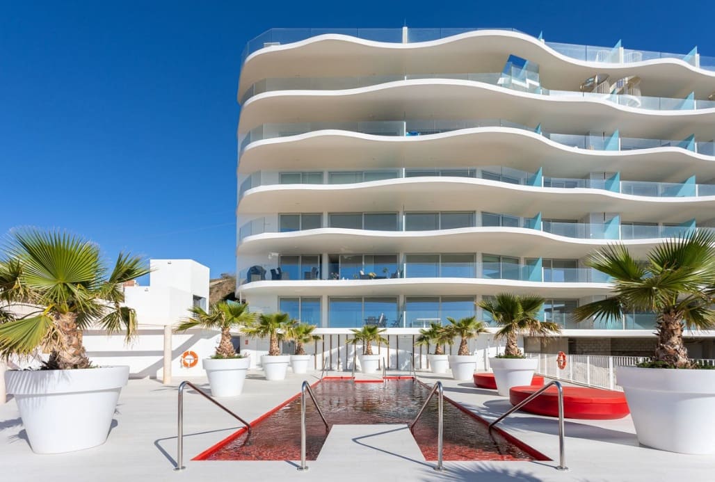2 soverom Strandleiligheter til leie i Fuengirola med svømmebasseng garasje - € 1 600 (Ref: 9639055)