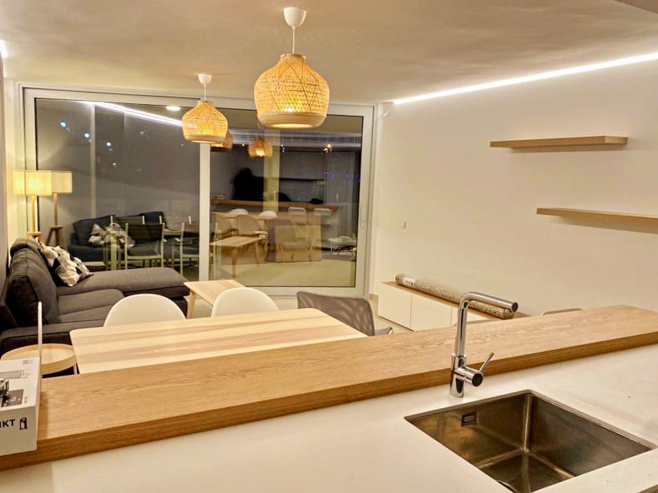 2 soverom Strandleiligheter til leie i Fuengirola med svømmebasseng garasje - € 1 600 (Ref: 9639055)