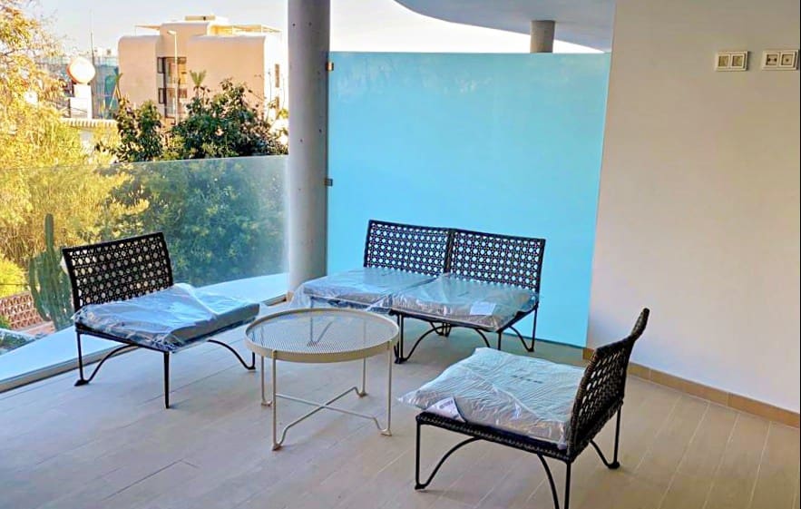 2 soverom Strandleiligheter til leie i Fuengirola med svømmebasseng garasje - € 1 600 (Ref: 9639055)