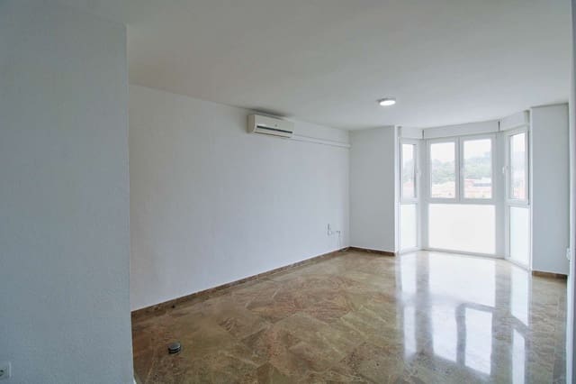 3 slaapkamer Appartement te koop in Alhaurín de la Torre met garage - € 315.000 (Ref: 9643720)