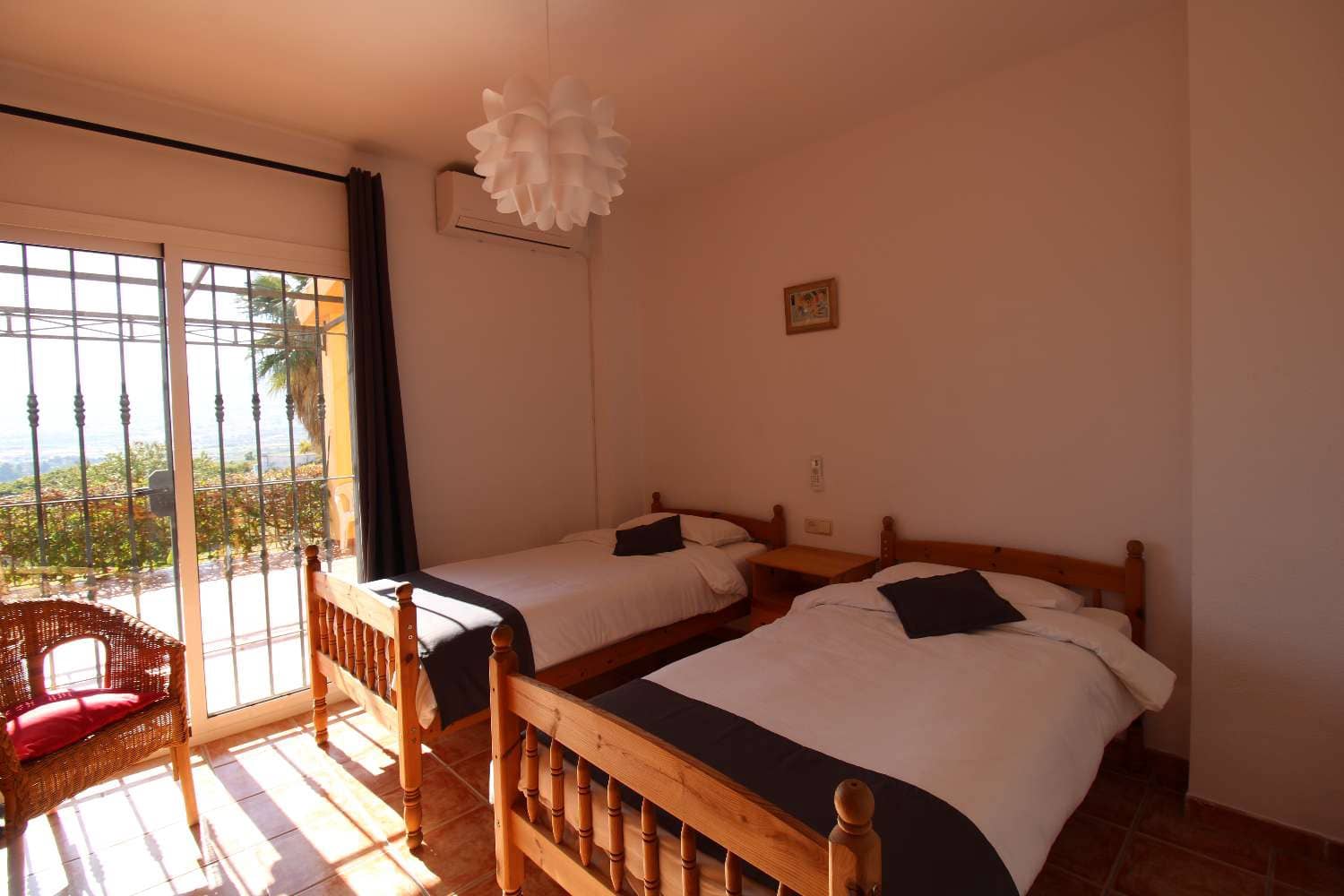 Chalet de 3 habitaciones en Alhaurín de la Torre en venta con piscina - 725.000 € (Ref: 9714469)