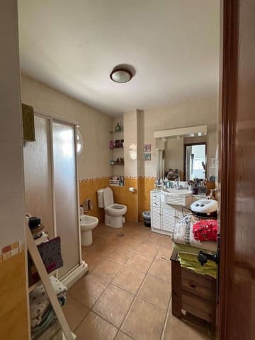 4 bedroom Villa for sale in Alhaurín de la Torre with pool - € 720,000 (Ref: 9731650)