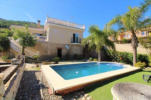 4 sypialnia Willa na sprzedaż w Alhaurín de la Torre z basenem - 720 000 € (Ref: 9731650)