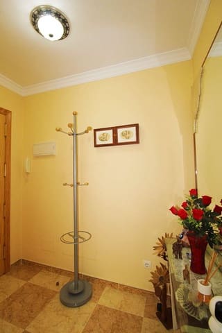 2 bedroom Flat for rent in Alhaurín de la Torre - € 1,100 (Ref: 9788130)