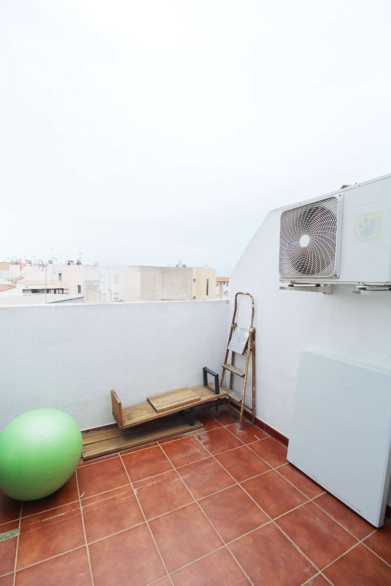 Apartamento de 2 habitaciones en Alhaurín de la Torre en venta con garaje - 255.000 € (Ref: 9806048)