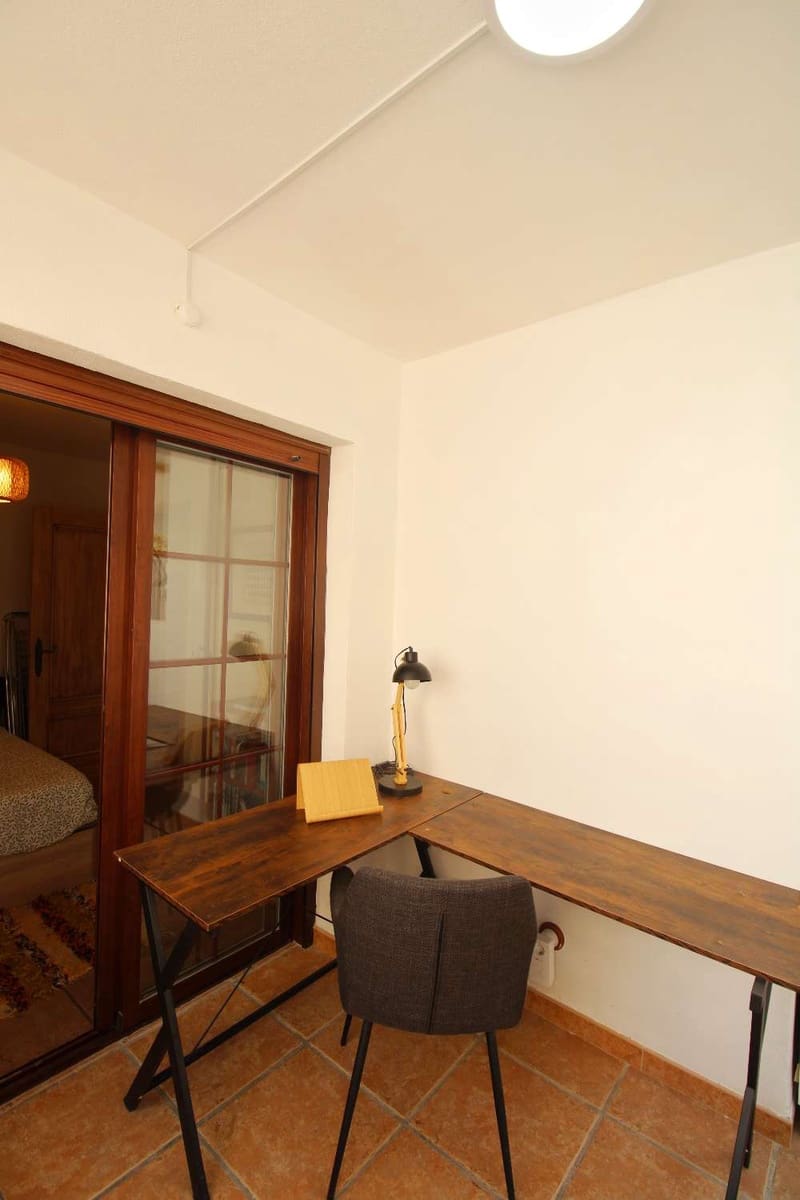 3 bedroom Apartment for rent in Alhaurin de la Torre with garage - € 1,400 (Ref: 9859045)
