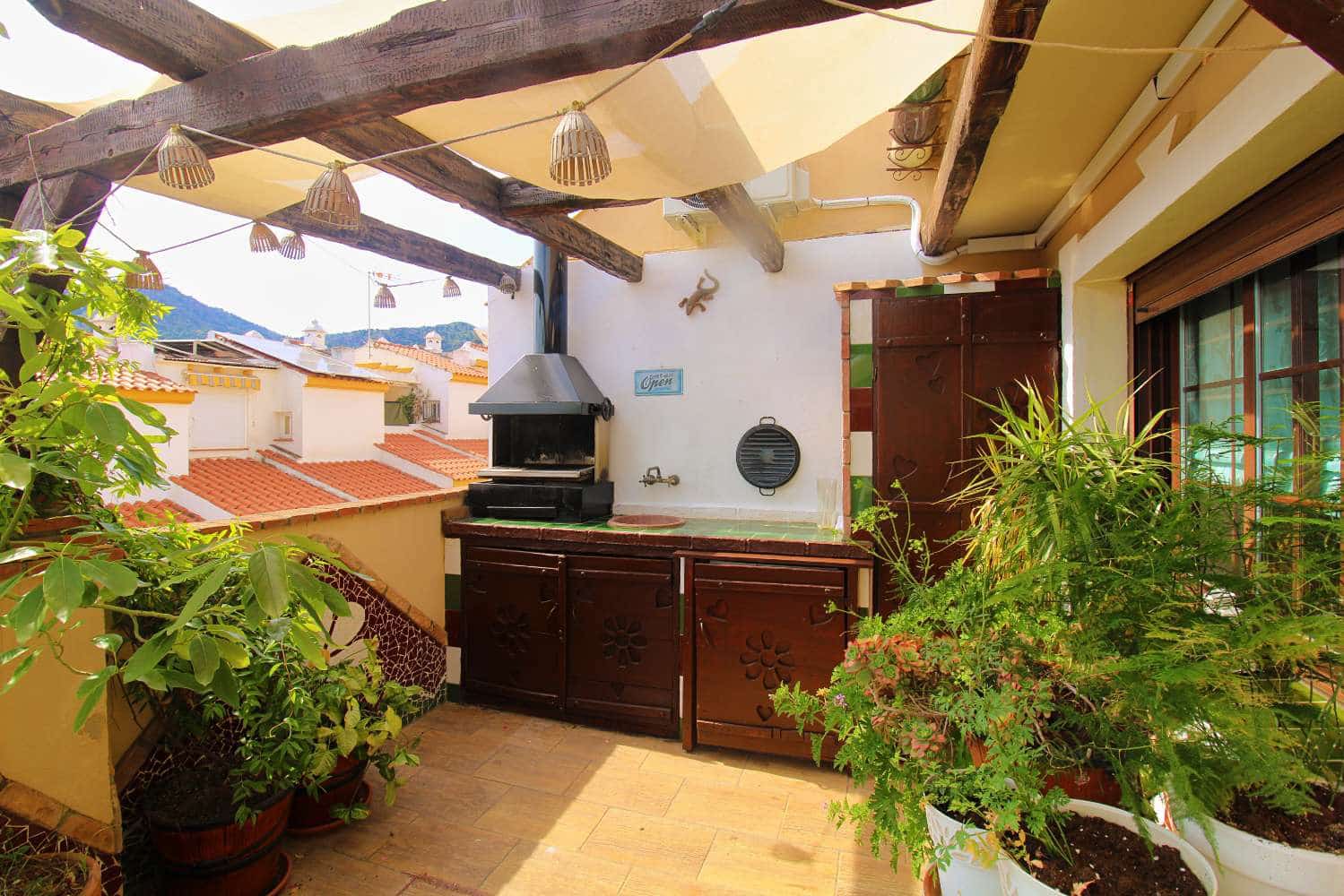 3 bedroom Apartment for rent in Alhaurin de la Torre with garage - € 1,400 (Ref: 9859045)