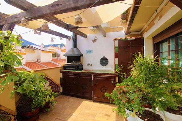 3 soveværelse Lejlighed til leje i Alhaurín de la Torre med garage - € 1.400 (Ref: 9859045)
