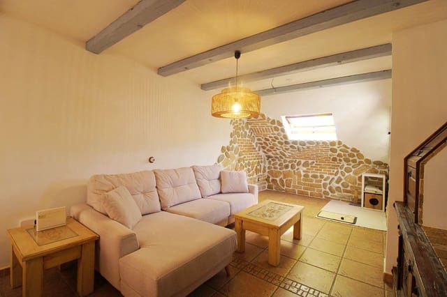 3 soveværelse Lejlighed til leje i Alhaurín de la Torre med garage - € 1.400 (Ref: 9859045)