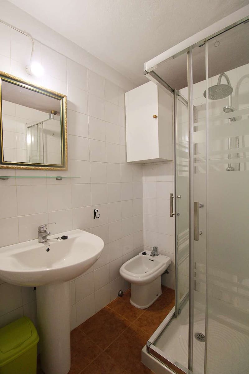 2 bedroom Finca/Country House for rent in Alhaurin de la Torre with garage - € 800 (Ref: 9859046)
