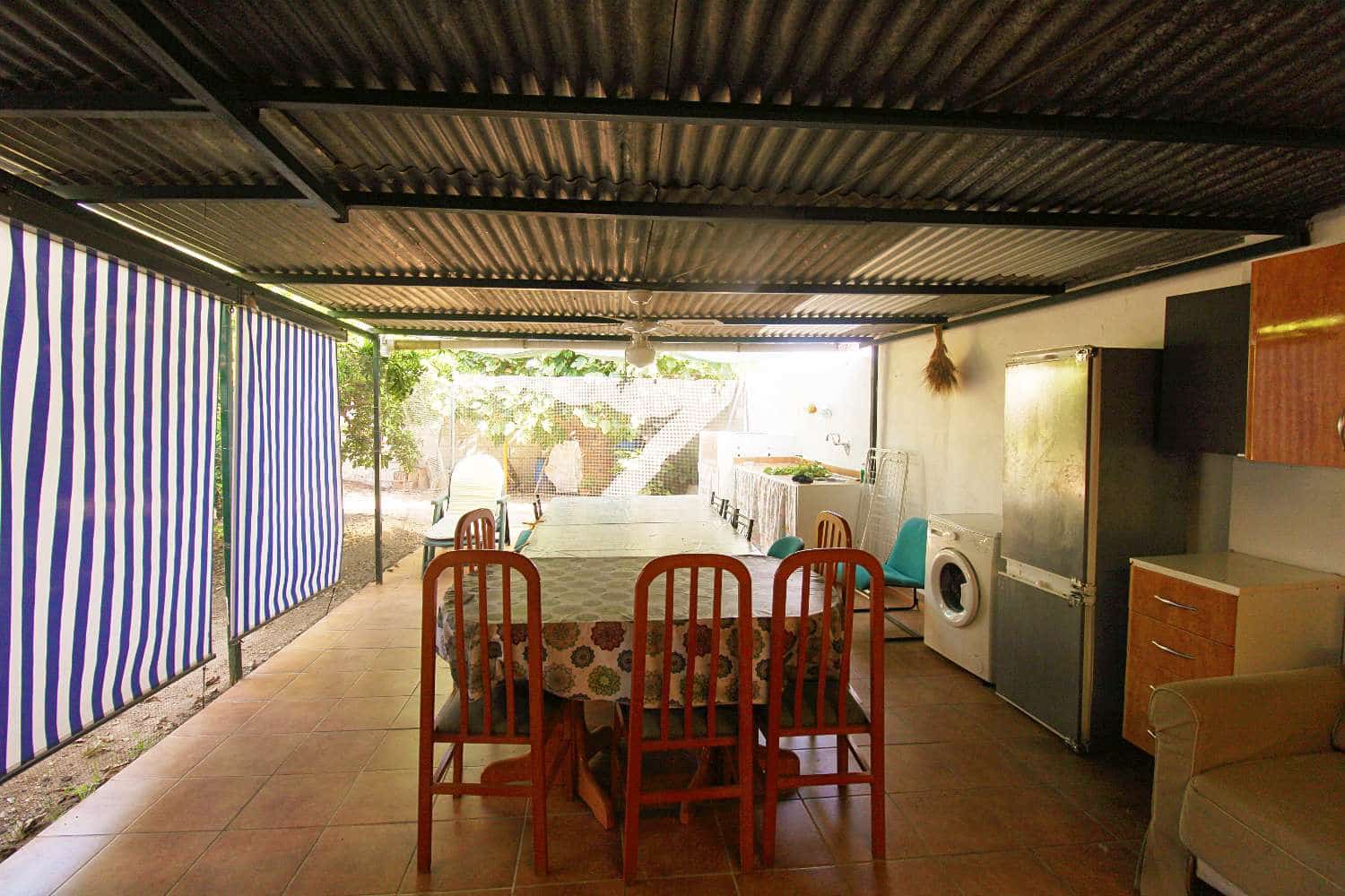 2 bedroom Finca/Country House for rent in Alhaurin de la Torre with garage - € 800 (Ref: 9859046)
