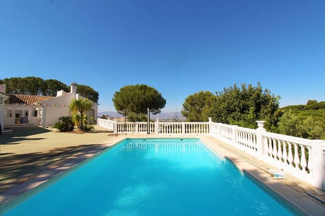3 soverom Villa til salgs i Alhaurín de la Torre med svømmebasseng - € 675 000 (Ref: 9863999)