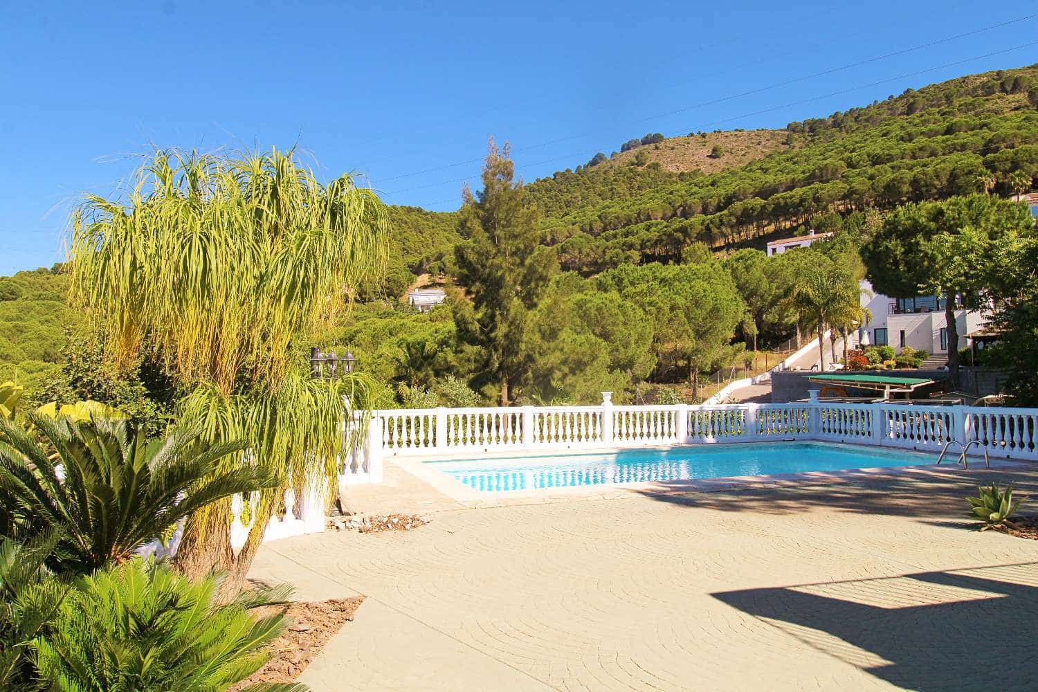 3 soverom Villa til salgs i Alhaurin de la Torre med svømmebasseng - € 675 000 (Ref: 9863999)
