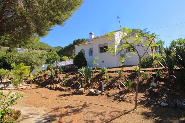 3 soverom Villa til salgs i Alhaurín de la Torre med svømmebasseng - € 675 000 (Ref: 9863999)
