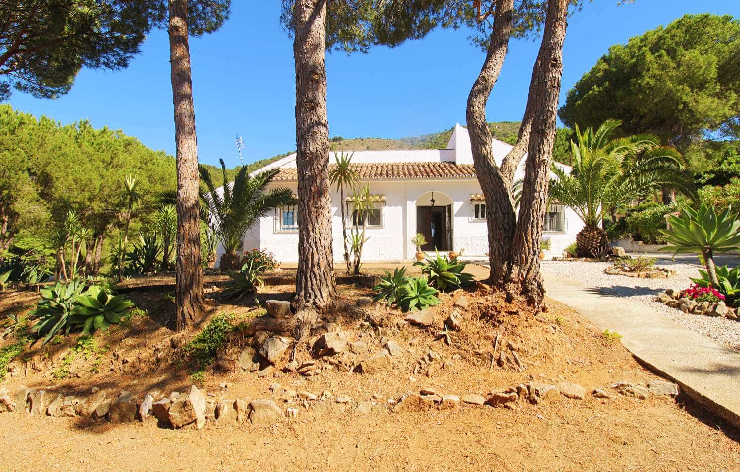 3 soverom Villa til salgs i Alhaurin de la Torre med svømmebasseng - € 675 000 (Ref: 9863999)