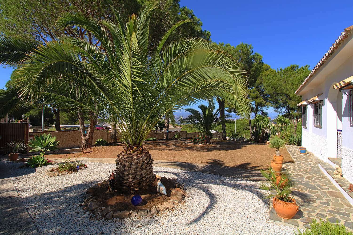 3 soverom Villa til salgs i Alhaurin de la Torre med svømmebasseng - € 675 000 (Ref: 9863999)