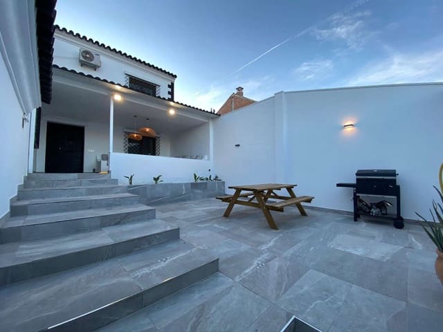 4 sypialnia Dom na sprzedaż w Alhaurín de la Torre z basenem garażem - 480 000 € (Ref: 9872918)