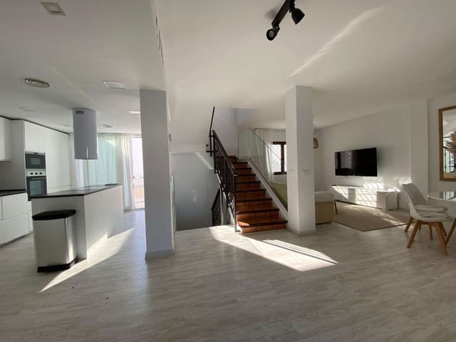 4 sypialnia Dom na sprzedaż w Alhaurín de la Torre z basenem garażem - 480 000 € (Ref: 9872918)