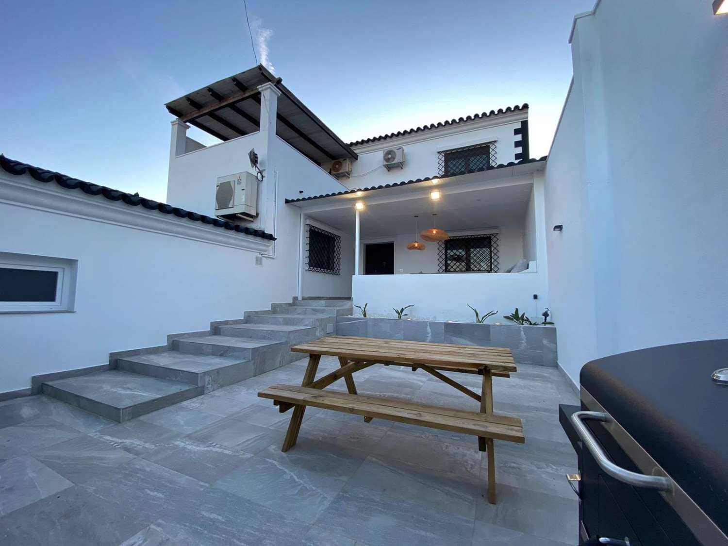 4 sypialnia Dom na sprzedaż w Alhaurin de la Torre z basenem garażem - 480 000 € (Ref: 9872918)