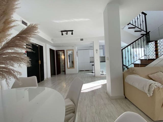 4 sypialnia Dom na sprzedaż w Alhaurín de la Torre z basenem garażem - 480 000 € (Ref: 9872918)