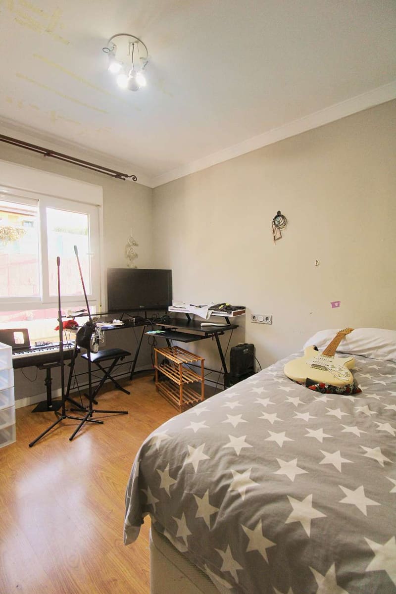 Pareado de 4 habitaciones en Alhaurín de la Torre en venta con piscina - 759.950 € (Ref: 9902770)
