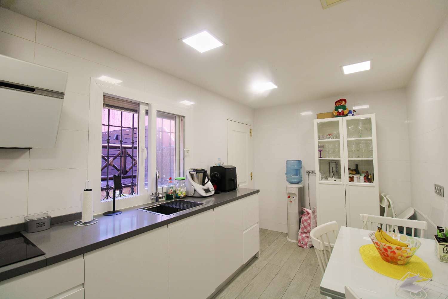 Pareado de 4 habitaciones en Alhaurín de la Torre en venta con piscina - 759.950 € (Ref: 9902770)