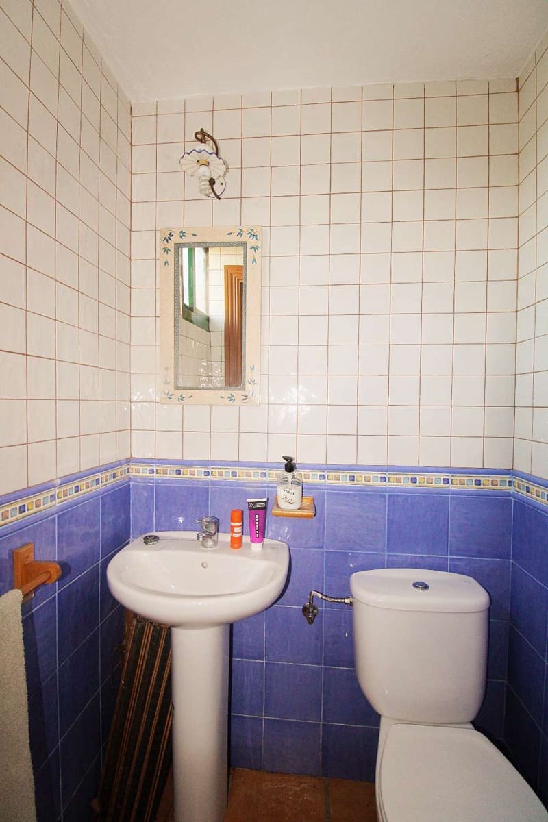 Pareado de 4 habitaciones en Alhaurín de la Torre en venta con piscina - 759.950 € (Ref: 9902770)