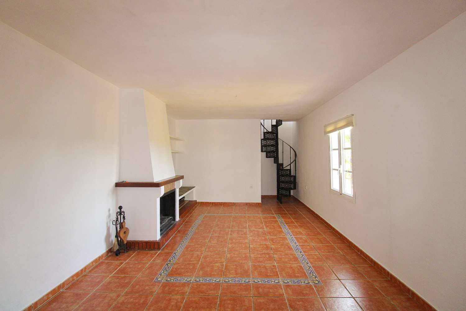 4 sovrum Finca/Hus på landet att hyra i Alhaurin el Grande med pool garage - 2 000 € (Ref: 9912451)