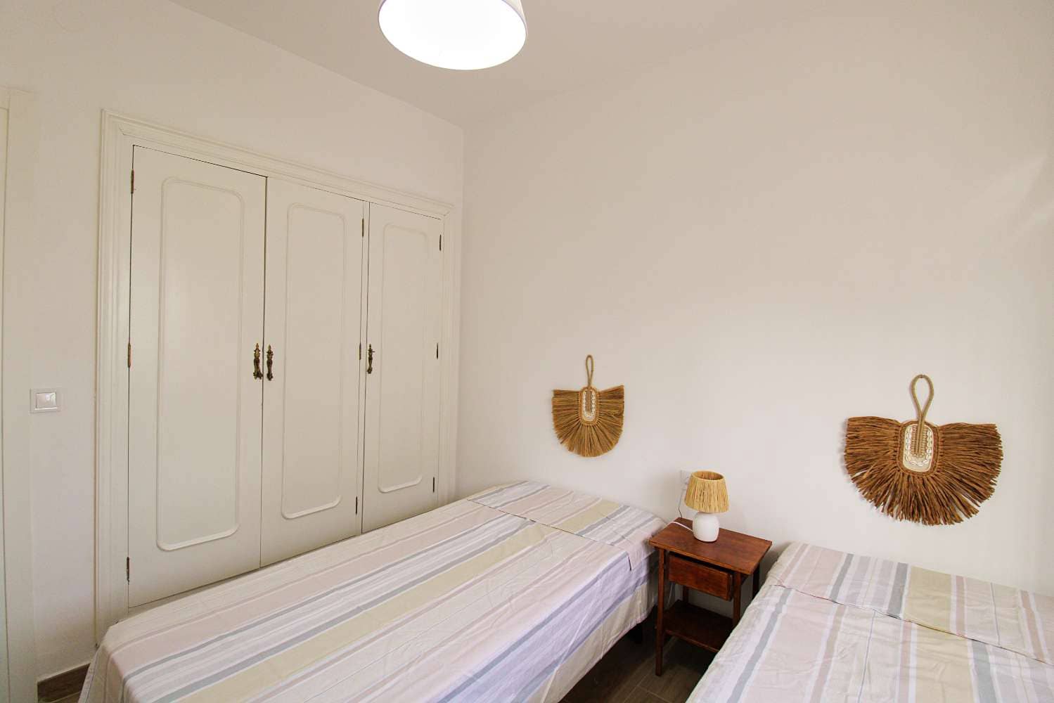 4 sypialnia Willa do wynajęcia w Alhaurin de la Torre z basenem garażem - 2 500 € (Ref: 9915183)