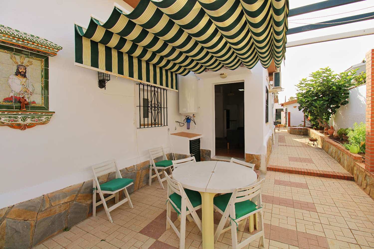 4 sypialnia Willa do wynajęcia w Alhaurin de la Torre z basenem garażem - 2 500 € (Ref: 9915183)