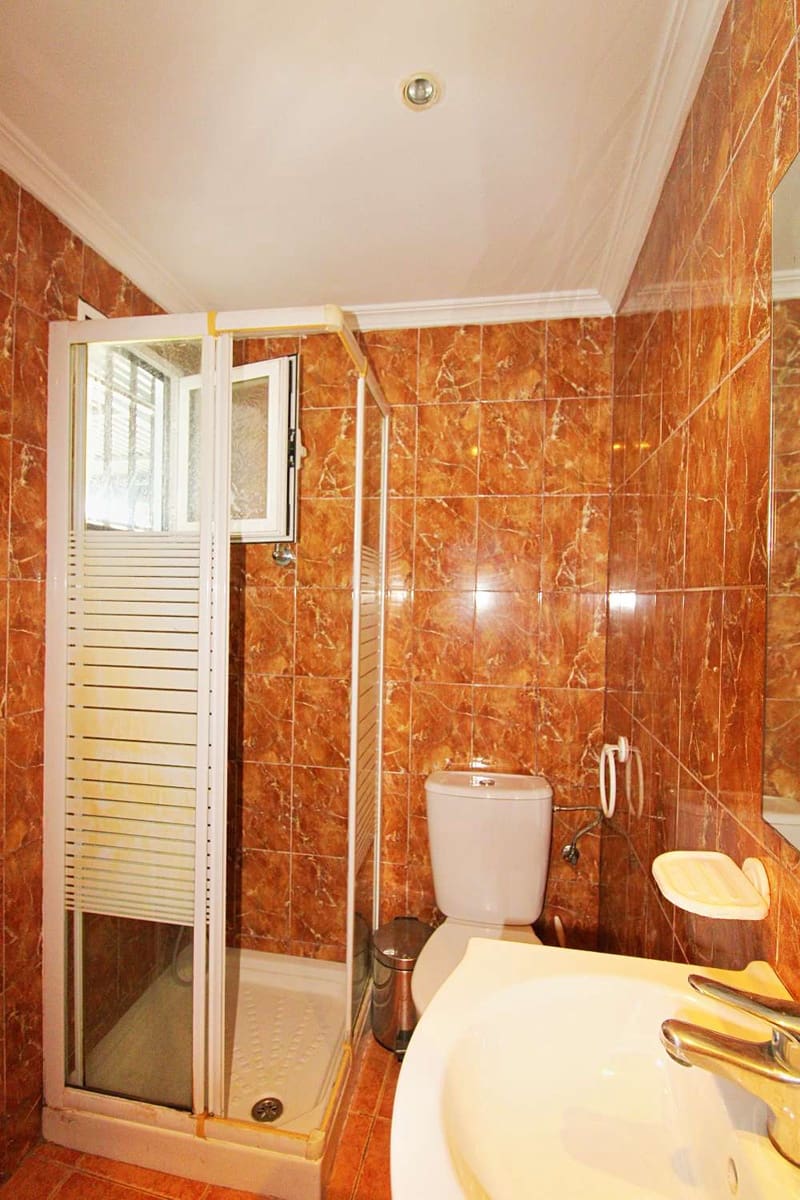 2 bedroom Apartment for sale in Alhaurin de la Torre - € 299,500 (Ref: 9937466)