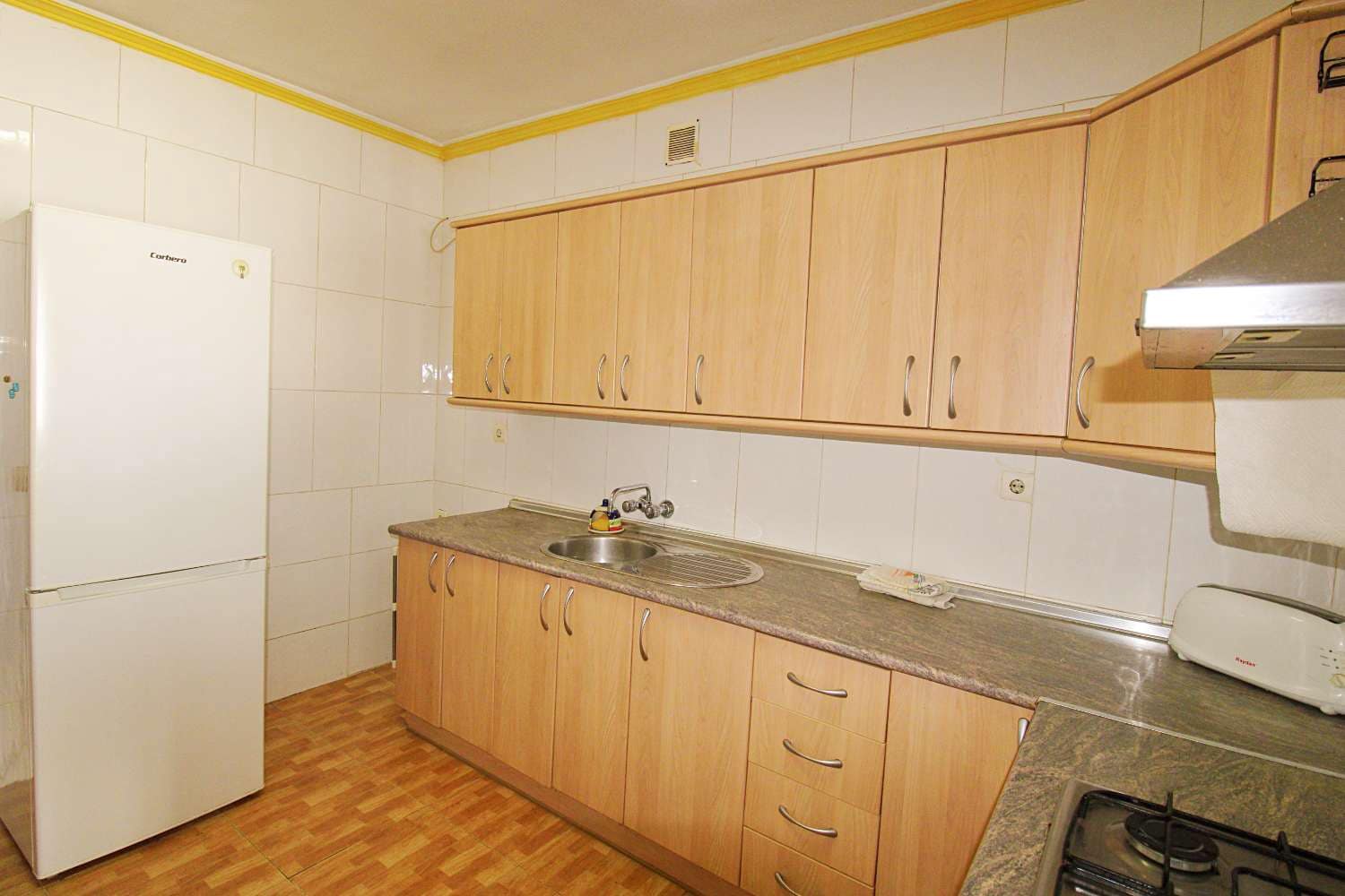 2 bedroom Apartment for sale in Alhaurin de la Torre - € 299,500 (Ref: 9937466)