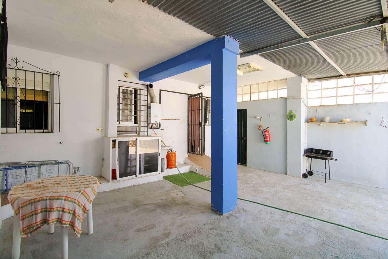 2 bedroom Apartment for sale in Alhaurin de la Torre - € 299,500 (Ref: 9937466)