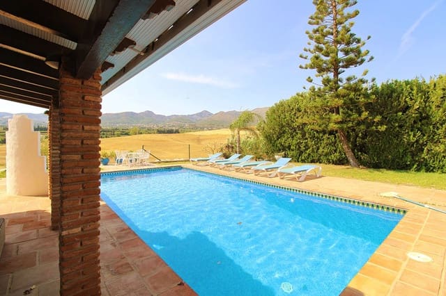 4 slaapkamer Finca/Landhuis te koop in Alhaurín de la Torre met zwembad - € 875.000 (Ref: 9946939)