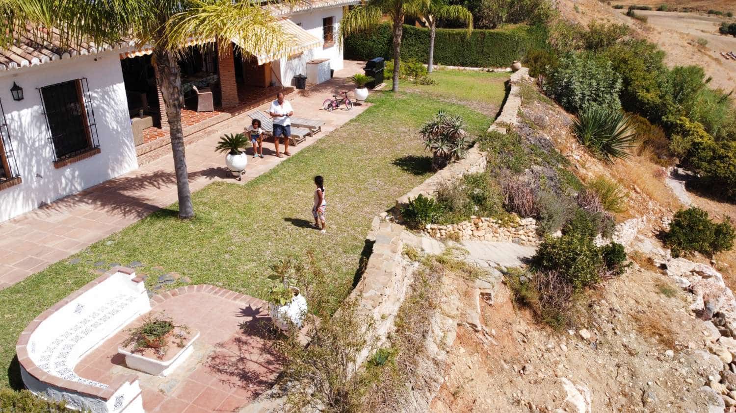 4 slaapkamer Finca/Landhuis te koop in Alhaurin de la Torre met zwembad - € 875.000 (Ref: 9946939)
