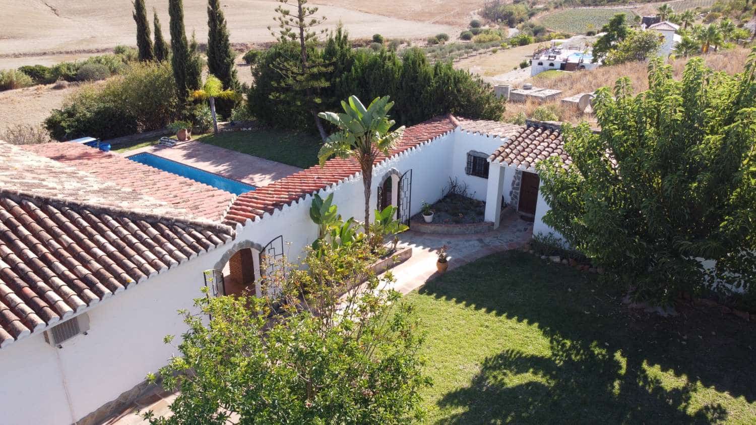 4 slaapkamer Finca/Landhuis te koop in Alhaurin de la Torre met zwembad - € 875.000 (Ref: 9946939)
