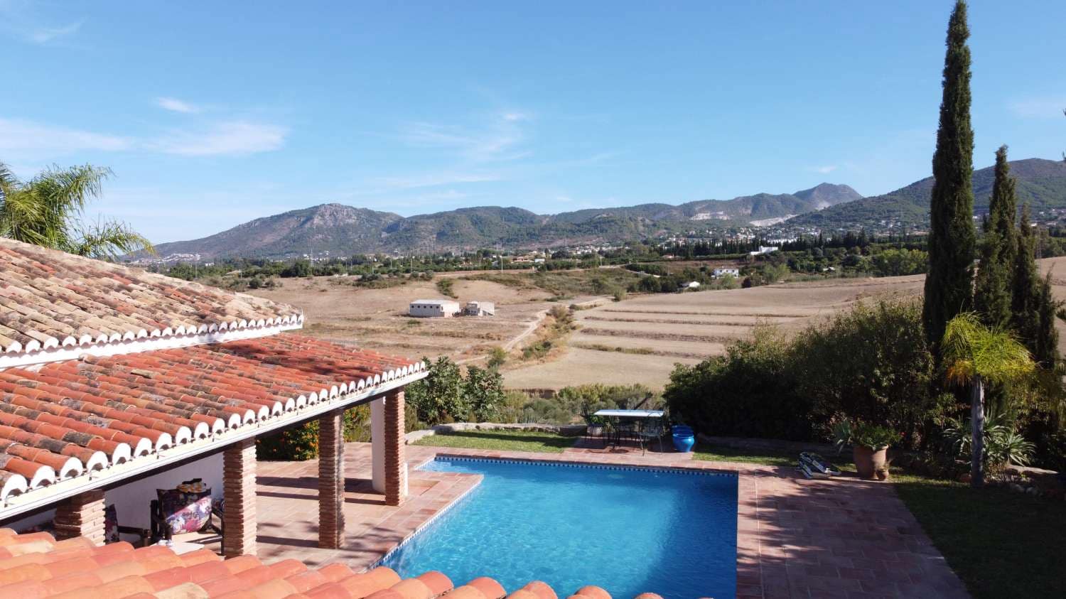 4 slaapkamer Finca/Landhuis te koop in Alhaurin de la Torre met zwembad - € 875.000 (Ref: 9946939)