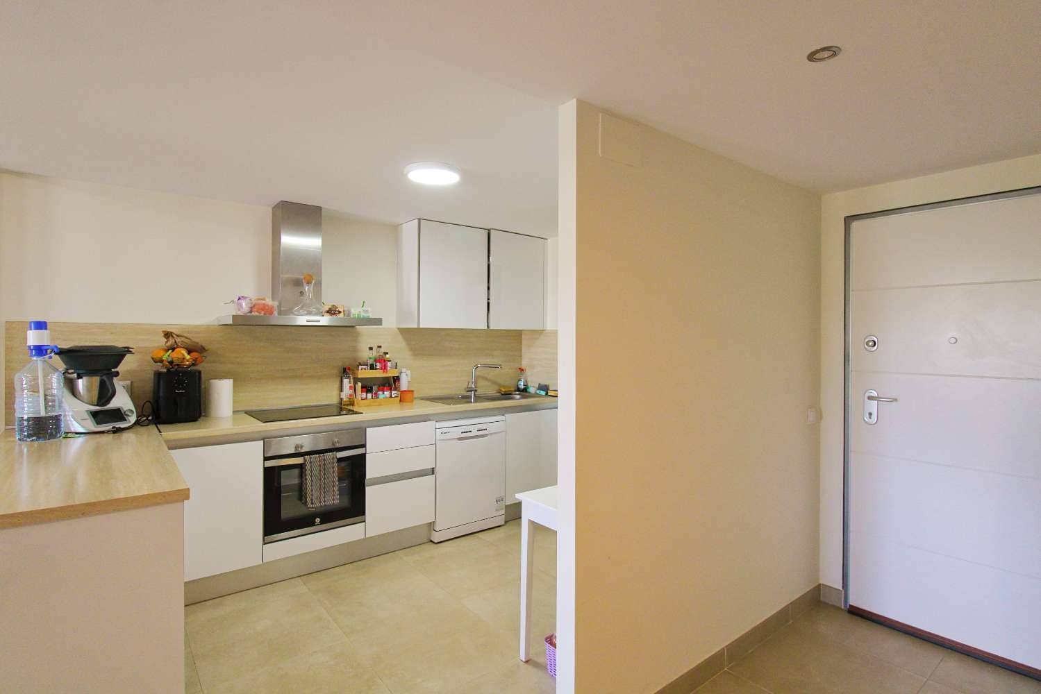 2 bedroom Flat for rent in Alhaurin de la Torre with garage - € 1,200 (Ref: 9949122)