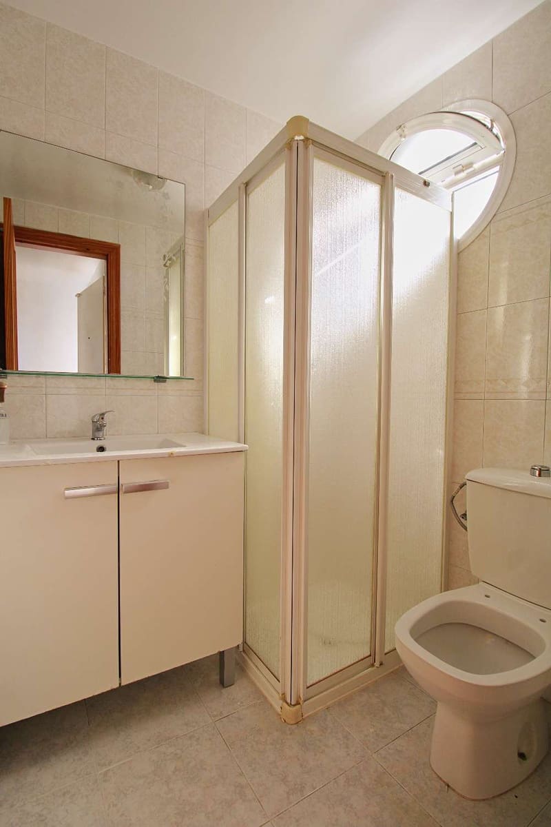 4 quarto Moradia Geminada para venda em Alhaurin de la Torre com piscina garagem - 664 000 € (Ref: 9956718)