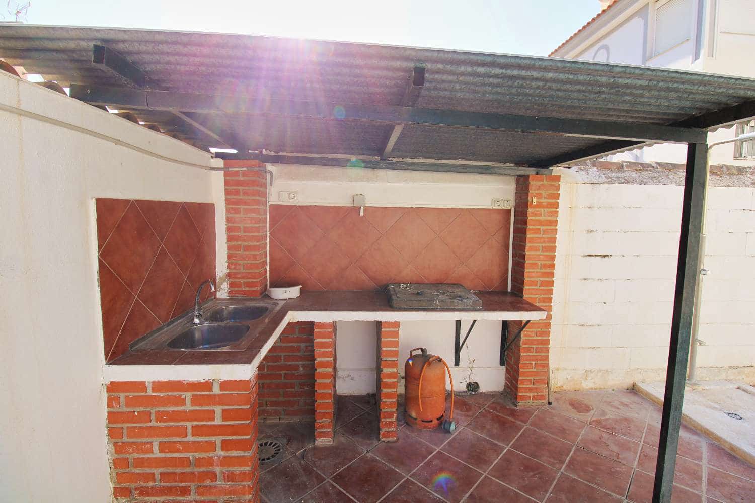 4 quarto Moradia Geminada para venda em Alhaurin de la Torre com piscina garagem - 664 000 € (Ref: 9956718)