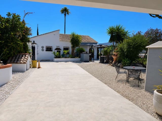 4 soveværelse Villa til salg i Alhaurín de la Torre med swimmingpool - € 799.000 (Ref: 9959093)