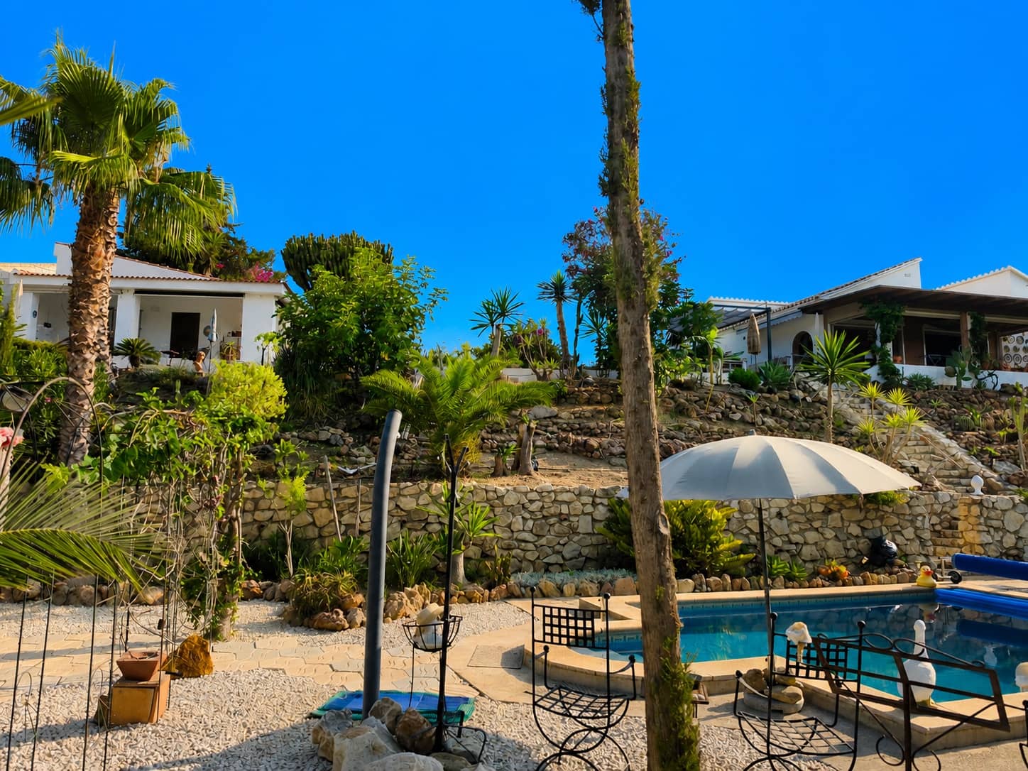 4 bedroom Villa for sale in Alhaurin de la Torre with pool - € 799,000 (Ref: 9959093)