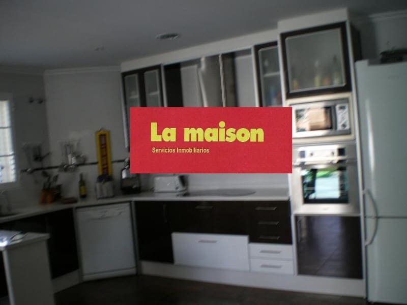 4 sypialnia Willa na sprzedaż w L'Eliana z basenem garażem - 1 200 000 € (Ref: 4880765)