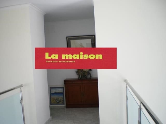 4 sypialnia Willa na sprzedaż w L'Eliana z basenem garażem - 1 200 000 € (Ref: 4880765)